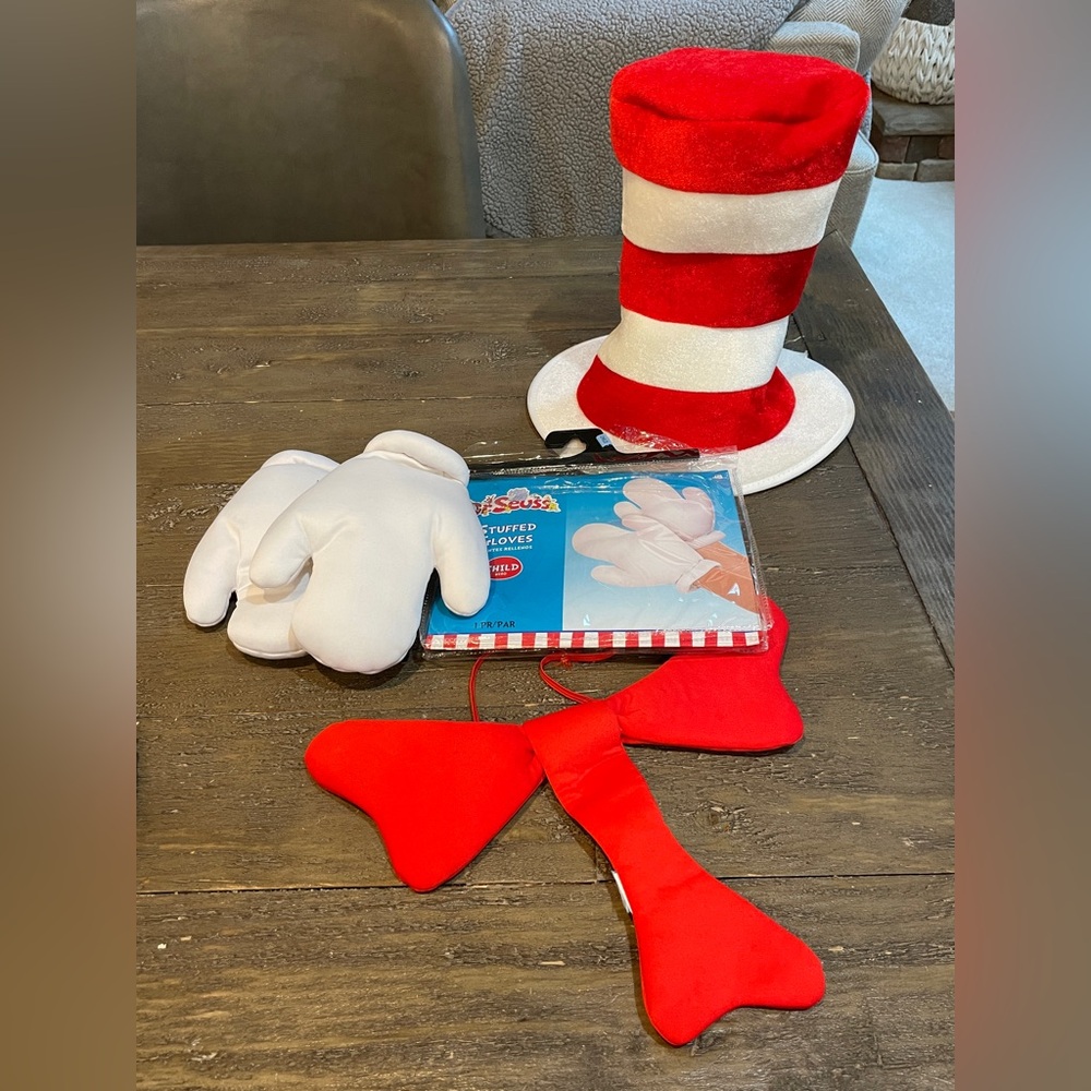 Youth Dr. Suess Cat in the Hat Accessories